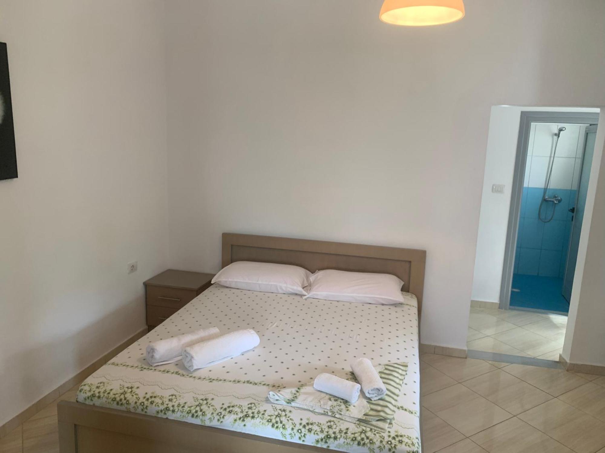 Villas Ermali Ксамил Экстерьер фото